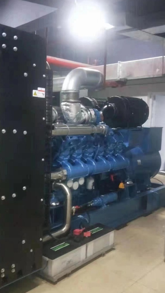 怎么正確運用和保護柴油發(fā)電機蓄能器？